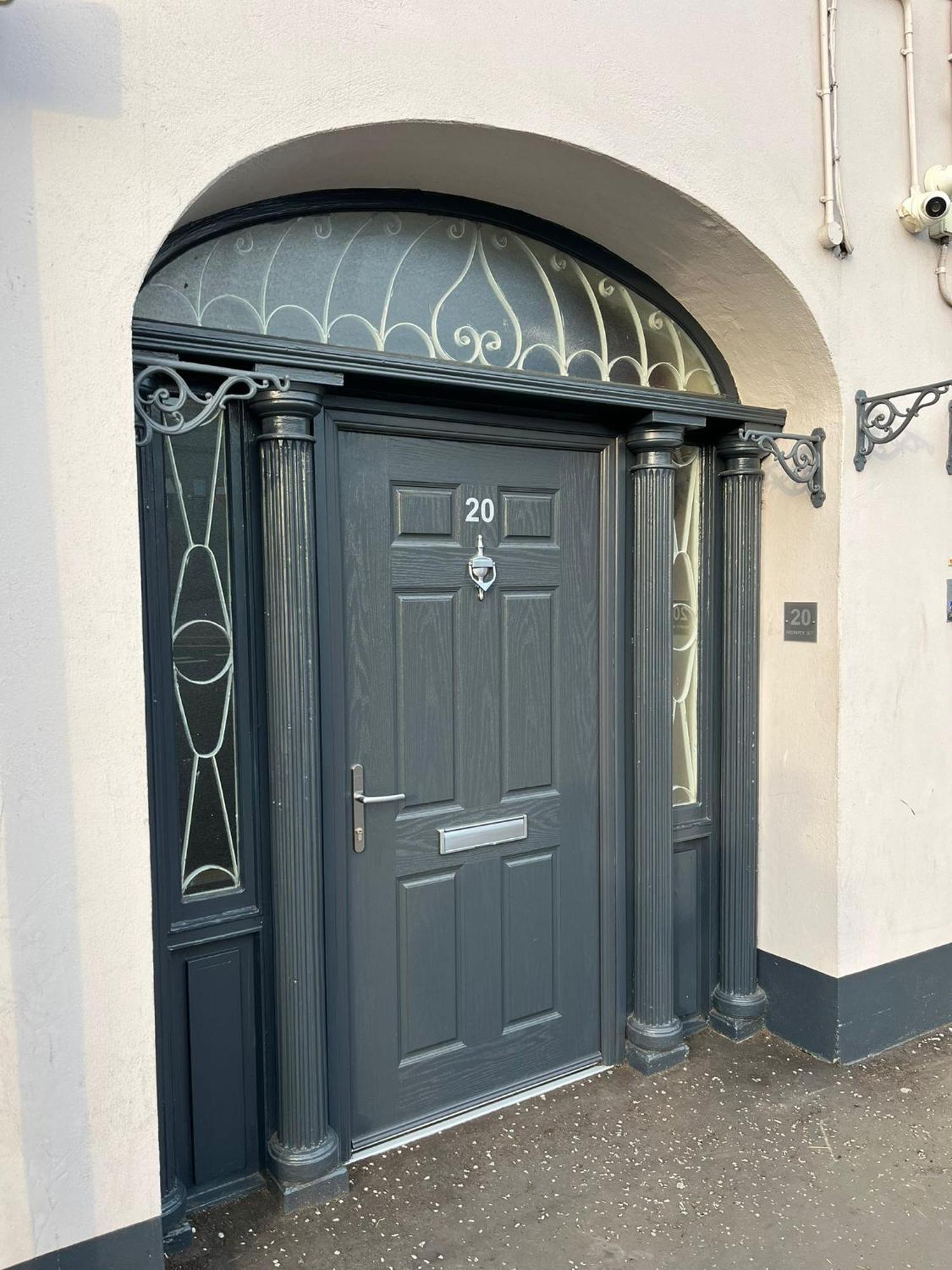 3 Bedroom Apartment, Ballymena, The Wee Stop Gap Esterno foto